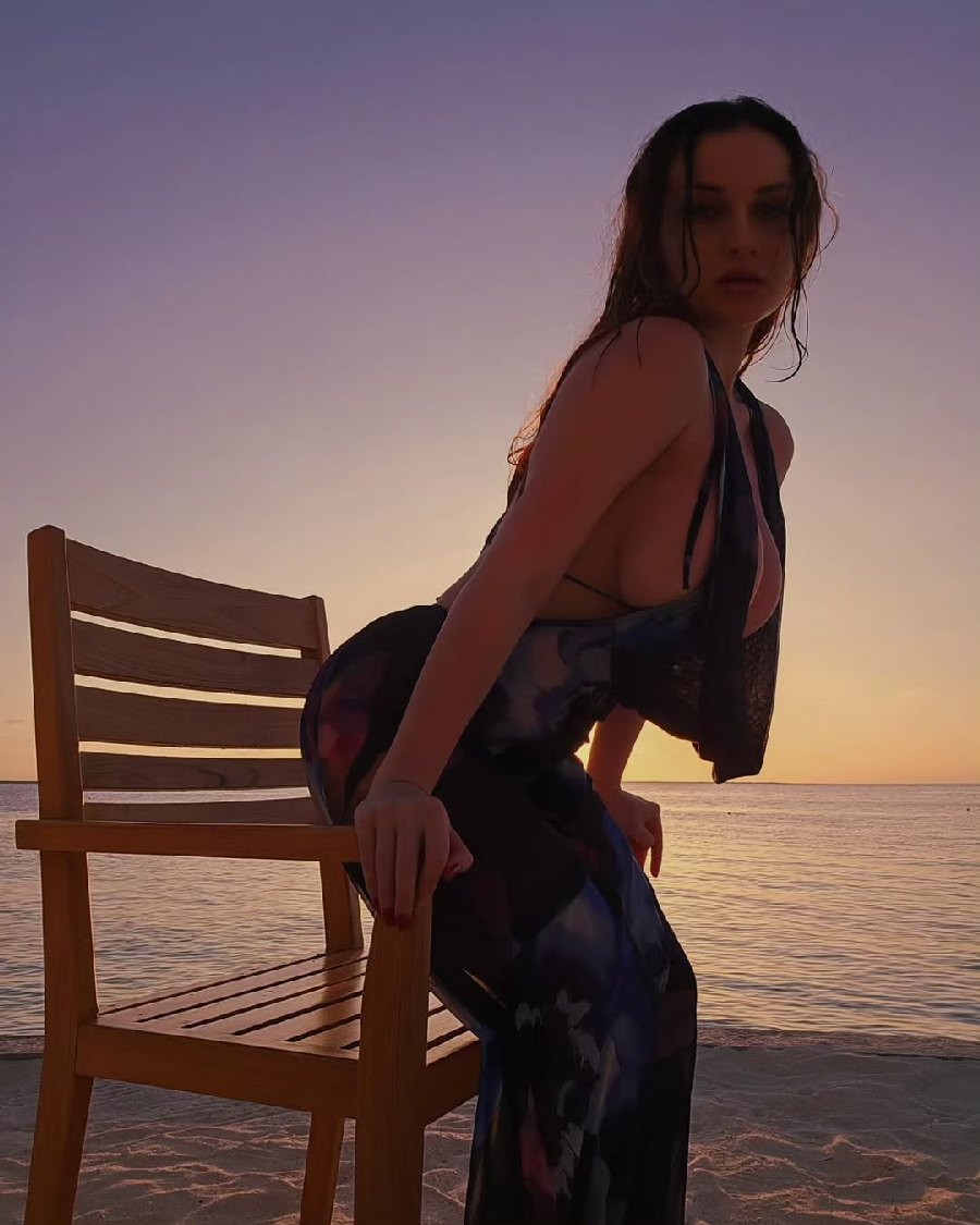 Sexy girl Miranda Faith nude in Chandigarh