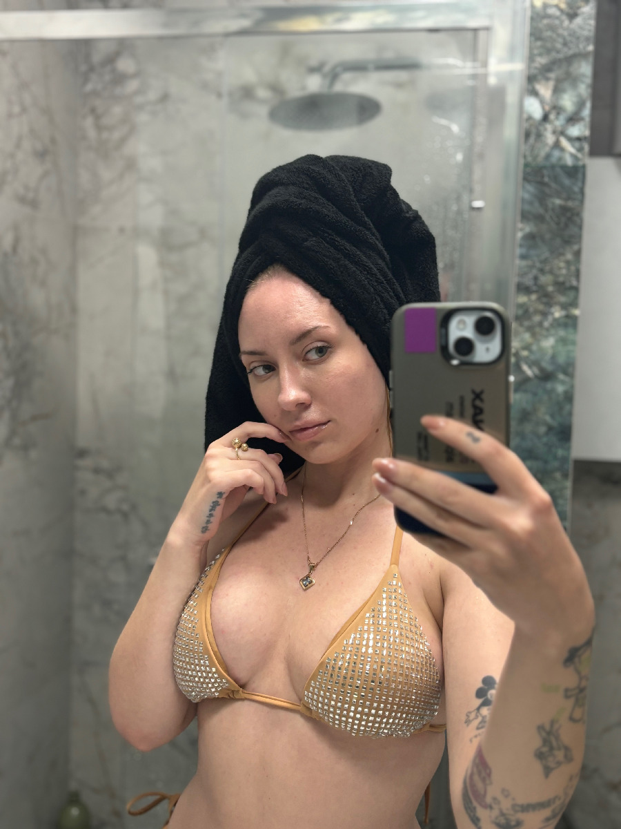 Nude girl KateV in Chandigarh