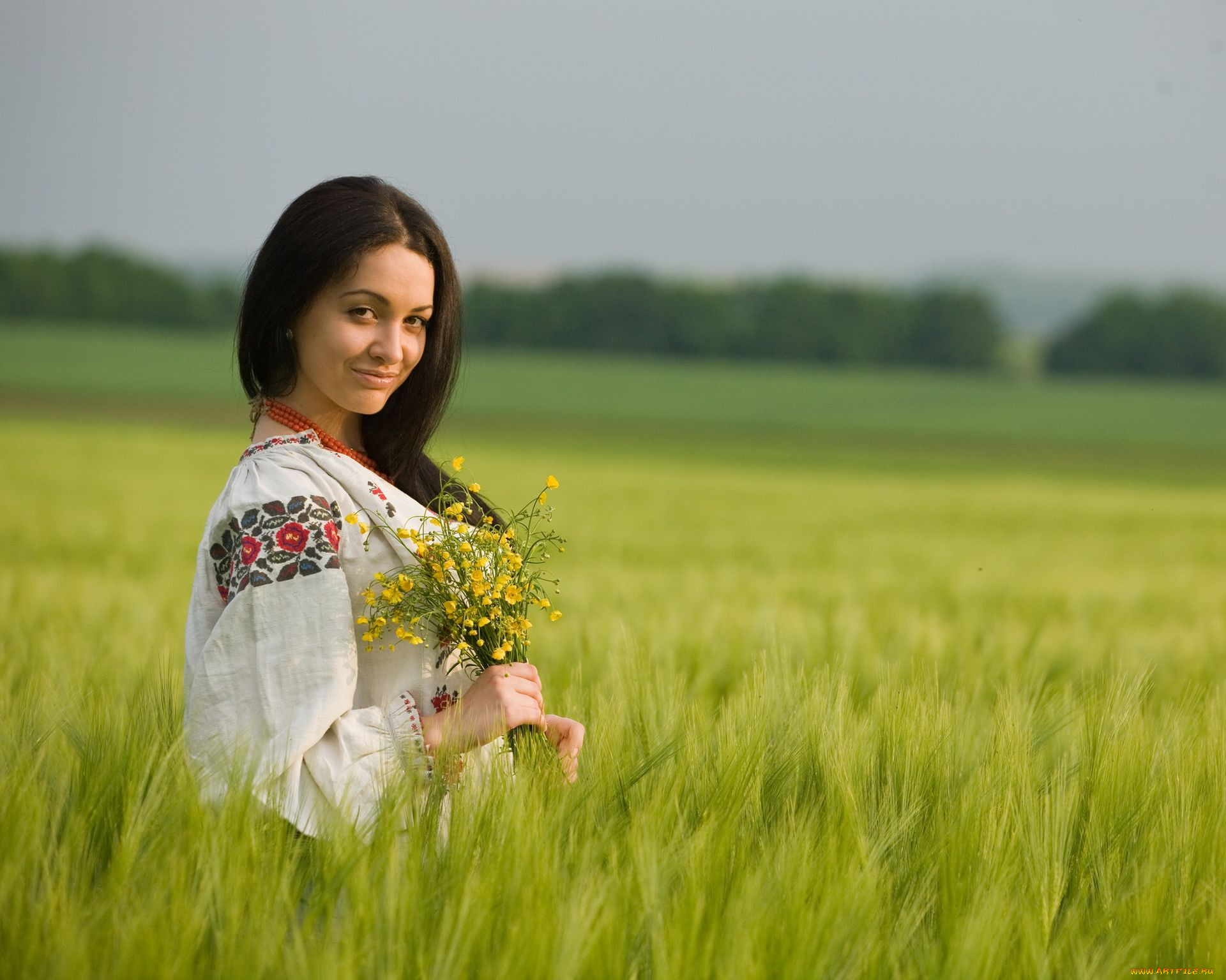 Women in Slavic costumes in Chandigarh