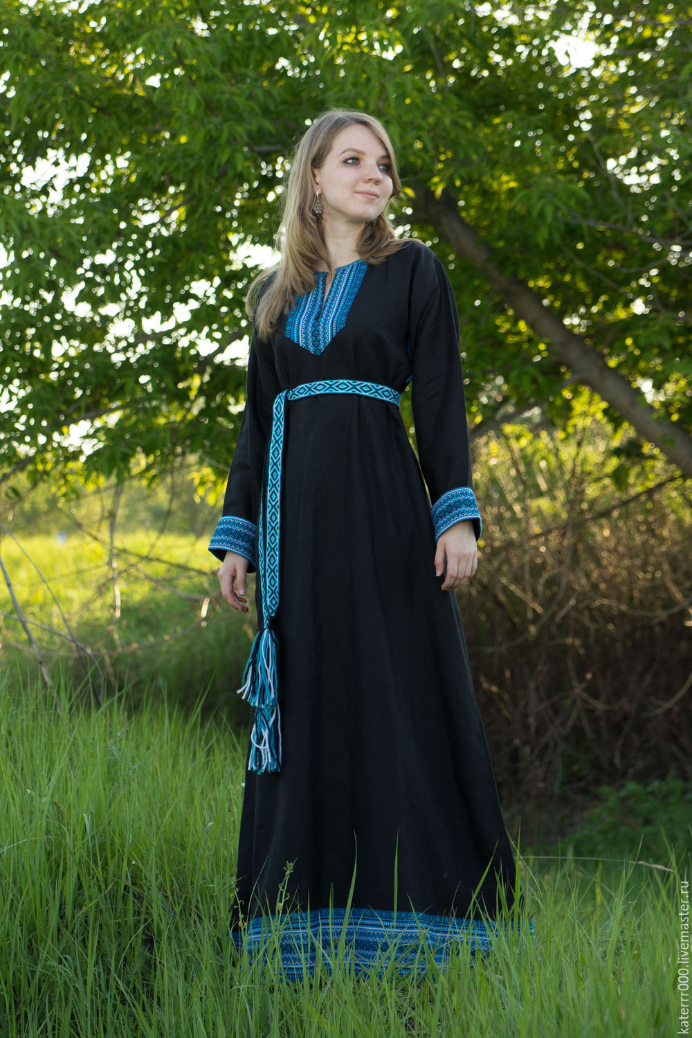 Women in Slavic costumes in Chandigarh