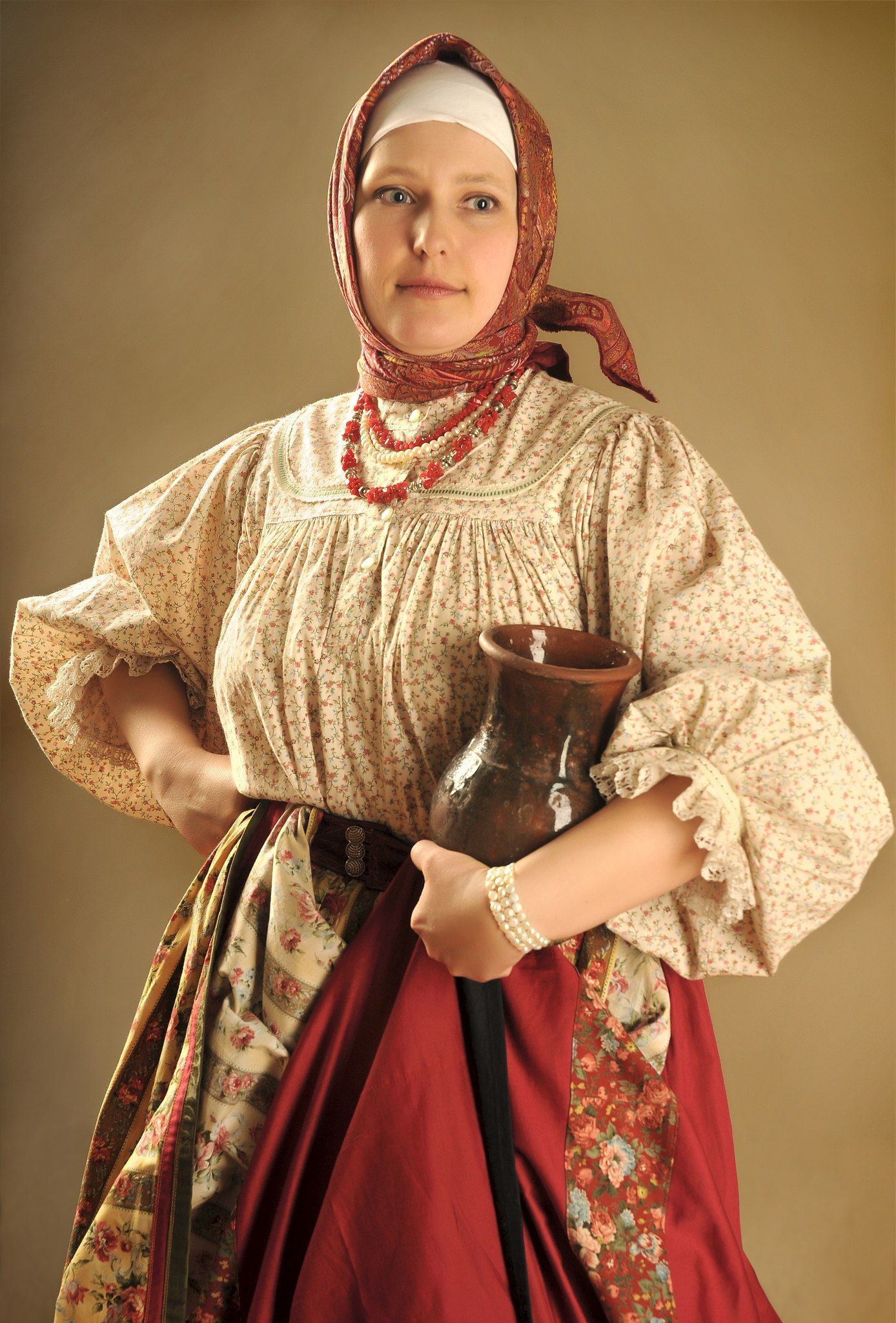 Girls in Slavic costumes in Chandigarh