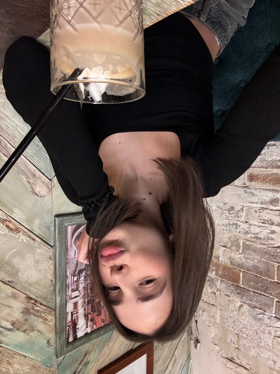 Fresh photos, fresh mood — Tina online in Chandigarh